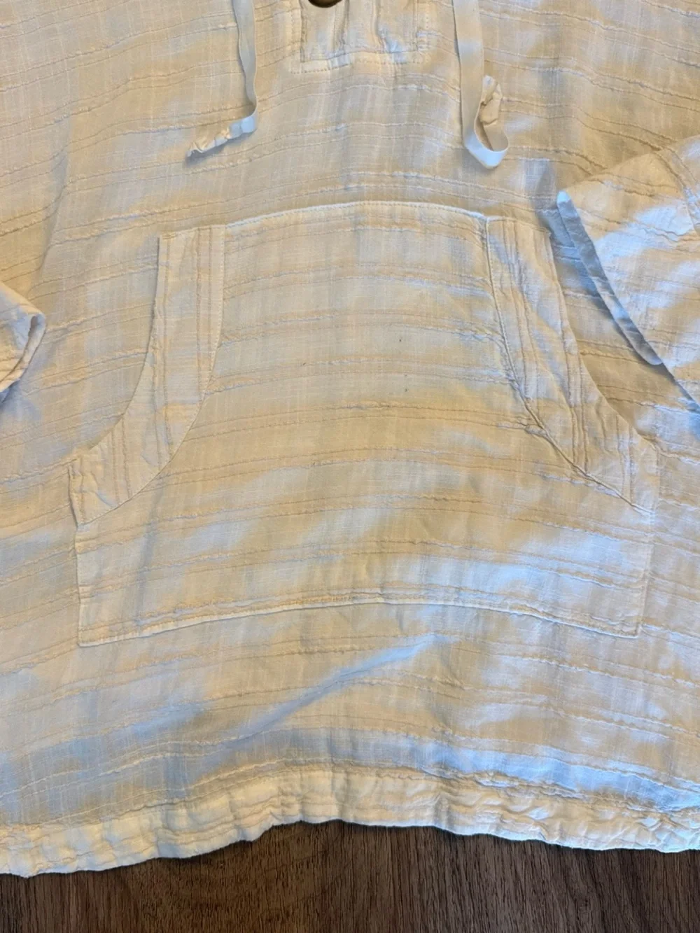 l*space Cream Lace-Up Hooded Top, cover-up with Grommet Detail size small